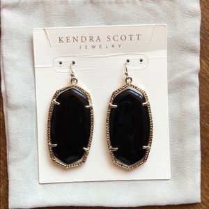 Kendra Scott earrings. Gold/Black.